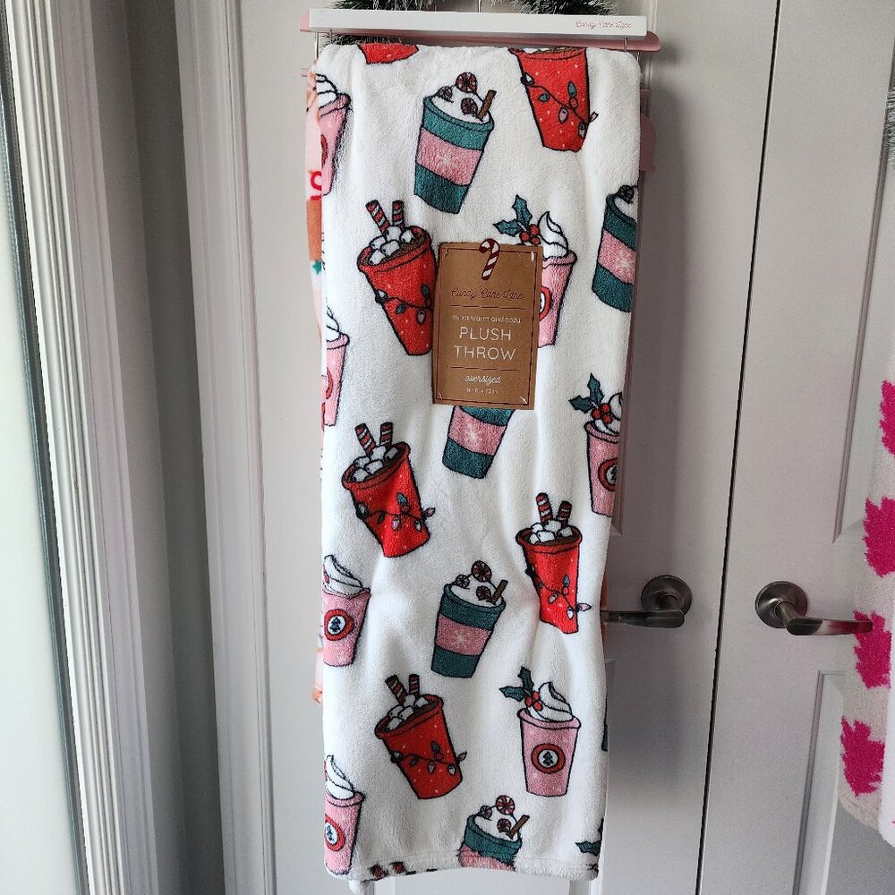 CANDY CANE LANE  THROW